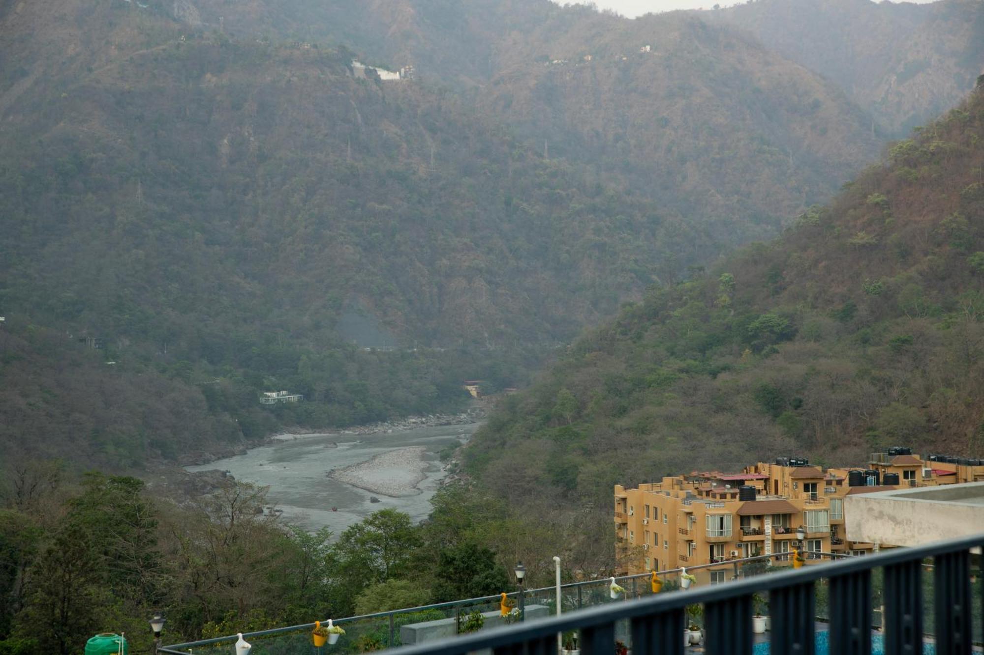 Perfectstayz Heritage Near Neem Beach Rishikesh Exterior photo
