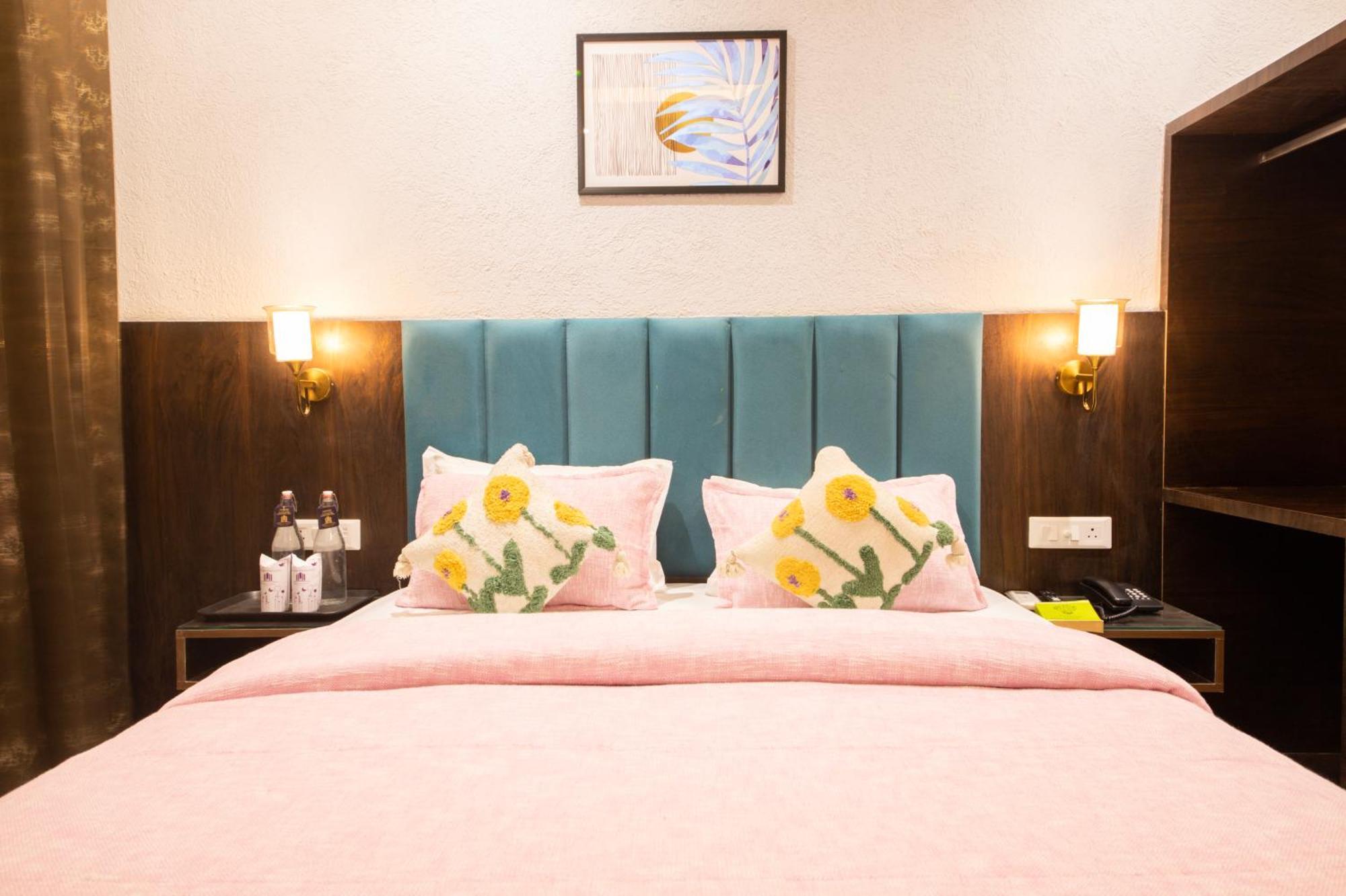 Perfectstayz Heritage Near Neem Beach Rishikesh Exterior photo